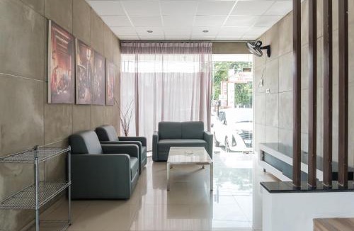 Semarang Utara Hotel | Mono Coliving Brotojoyo, Semarang