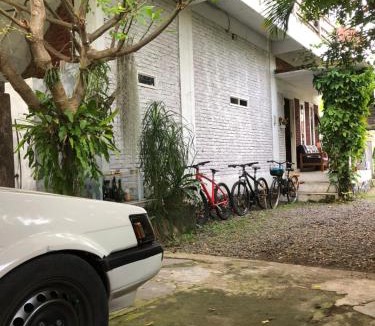 Tanjung House | kunci rumah