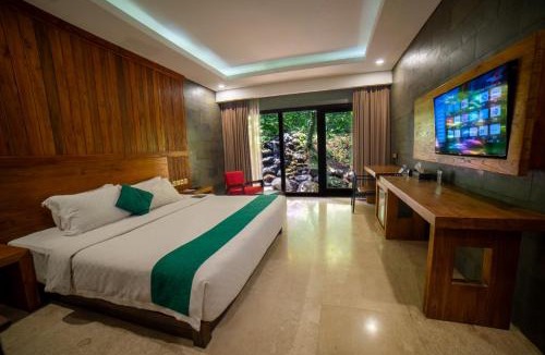 Sleman Hotel | The Westlake Hotel & Resort Yogyakarta