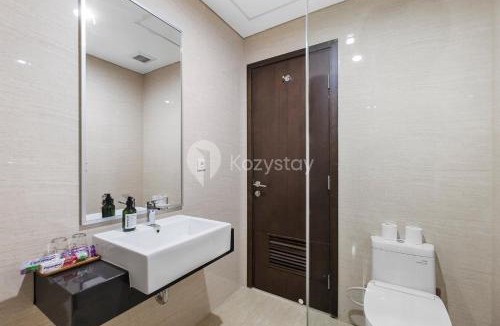 Kebon Jeruk Apartment | Orchid by Kozystay - Kebon Jeruk