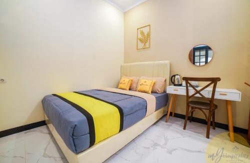 Salatiga Hotel | Riad de Alba Syariah by MHM