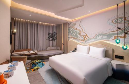 Ciburial Hotel | Hotel Indigo Bandung Dago Pakar by IHG
