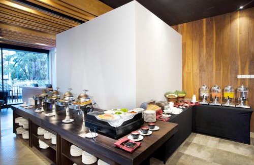 Cikarang Hotel | FOX Lite Hotel Cikarang