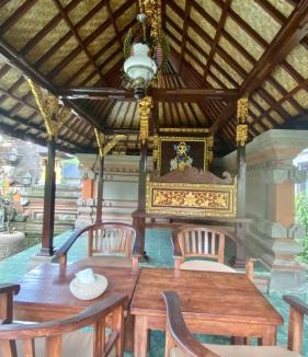 Ubud City-Centre House | Wina Ubud B&B