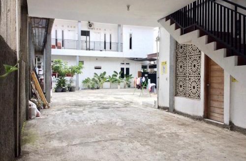 Sleman Hotel | Reddoorz Syariah near Sleman city hall 4