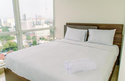 Cikini Apartment | Elegant and Restful 2BR at Menteng Park Apartment By Travelio