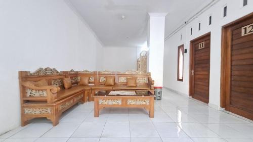 Sleman Hotel | RedDoorz Syariah at Falisha UMY