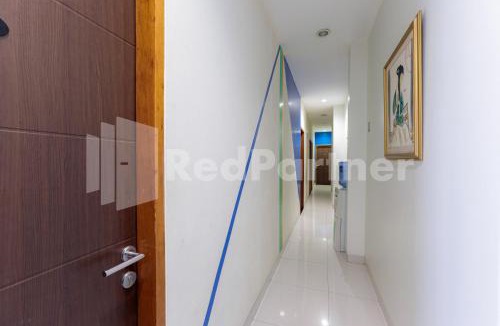 Mangga Besar Hotel | Ichiza Room RedPartner
