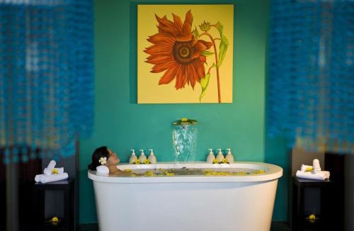 Lagoi Hotel | Homm Laguna Bintan, part of Banyan Group