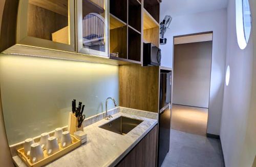 Gandaria-selatan Hotel | The Mango Suites by Flat06