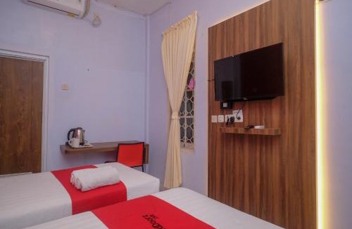 Banjarasri Hotel | RedDoorz At Pondok Eyang Obi Sleman