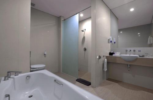 West Cirebon Hotel | Aston Cirebon Hotel and Convention Center