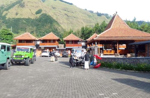 Sukapura Hotel | Joglo Kecombrang Bromo