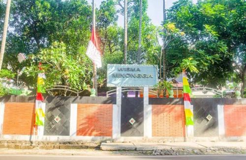 Cilandak Hotel | Wisma Minongga By SPAZIE