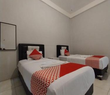 Bukittinggi Hotel | Dnaiko Syariah Hotel