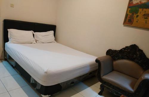 Bogor Hotel | Pemda 22 Mansion Mitra RedDoorz