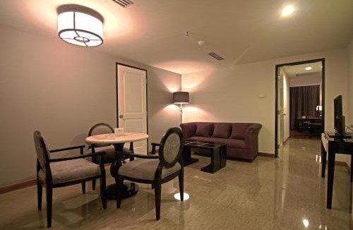 Senayan Hotel | Hotel Diradja