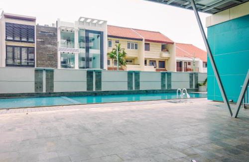 Old Jakarta Apartment | Elegant and Comfy Studio Amethyst Apartment By Travelio