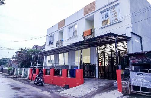 Jakarta Hotel | Agnes Residence near Blok M Mitra RedDoorz