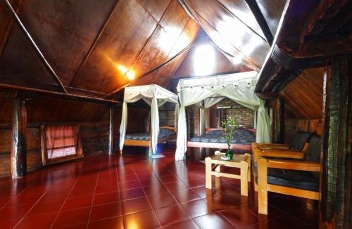 Tuk Tuk House | Bagus Bay Homestay