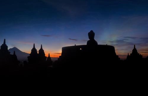 Borobudur House | Maher House Borobudur