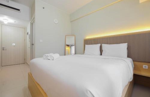 Bekasi Apartment | Modern Studio @ Springlake Summarecon Apartment By Travelio