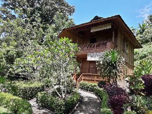 Bitung House | Botanica Nature Resort