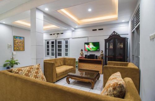 Central Yogyakarta House | Ndalem Sarengat