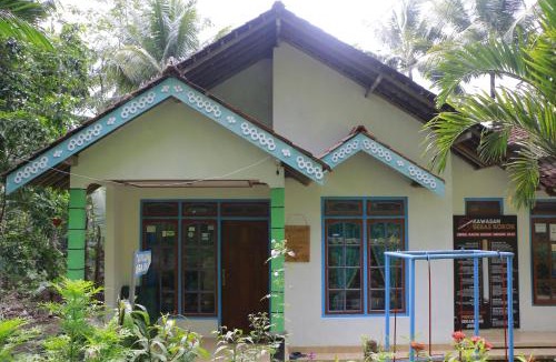 Kokap Hostel | Homestay Mbah Parni
