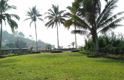 Tuk Tuk House | Bagus Bay Homestay