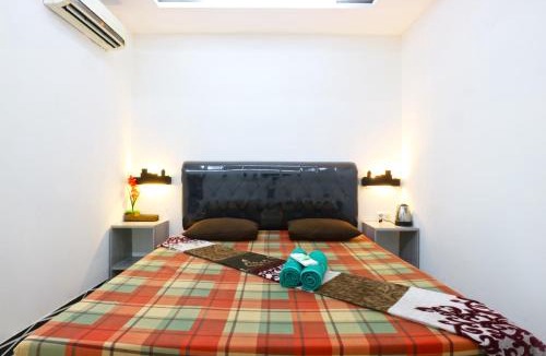 Jakarta Utara House | Habibah Syariah Hotel
