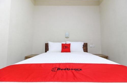 Sari Harjo House | RedDoorz near Jogja Kembali Monument 3