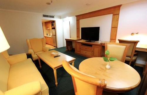 Lubuk Baja Hotel | Harmoni Suites Hotel