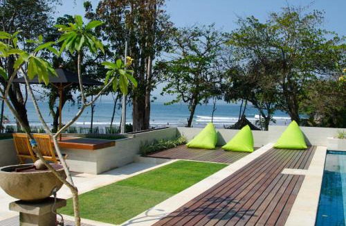 Batu Karas Hotel | JavaCove Beach Hotel