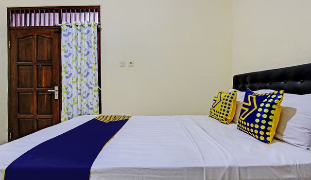 SPOT ON 93007 Guest House Lestari