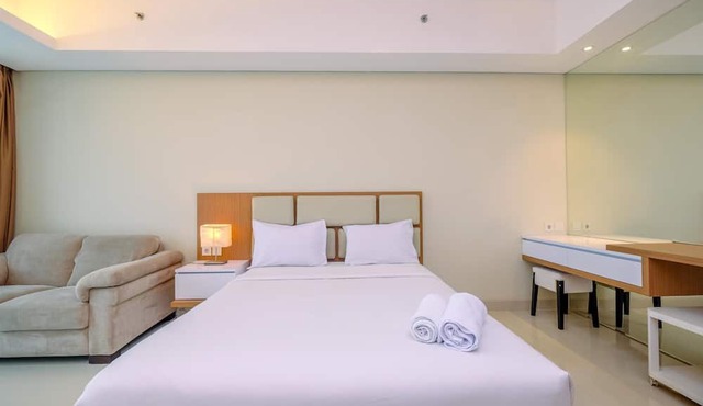 Cozy Living And Spacious Studio At 28Th Floor Kemang Village Apartment