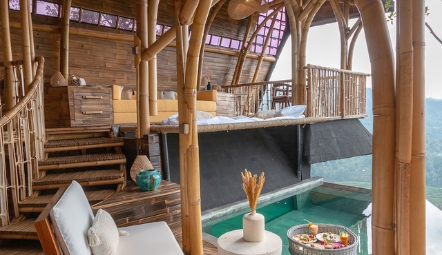 The Floating Treehouse Villa By Avana - A Dreamy Treehouse with a View in Klungkung