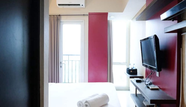 Strategic And Cozy Living Studio At Tamansari Papilio Apartment