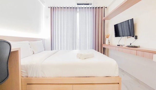 Comfy Studio Room At 31St Floor Sky House Bsd Apartment