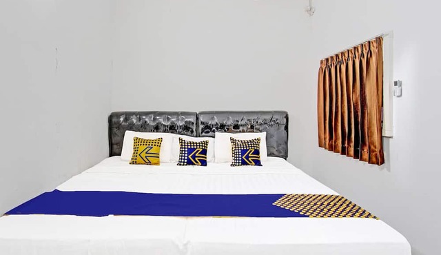 OYO Life 91523 Kenari Guesthouse in Kudus