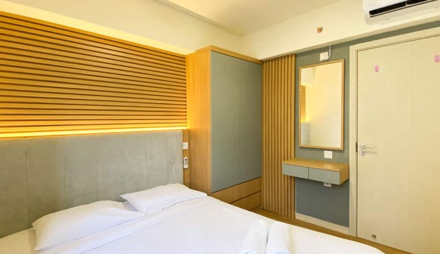 Comfort Living And Warm 3Br At Meikarta Apartment