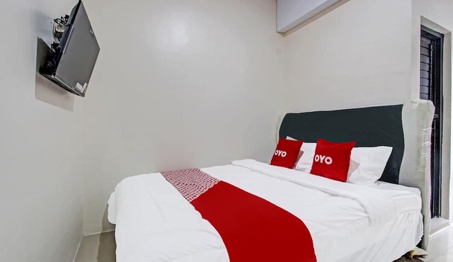 Hotel O Griya Putih