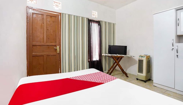 OYO 91827 Tutus Homestay Syariah