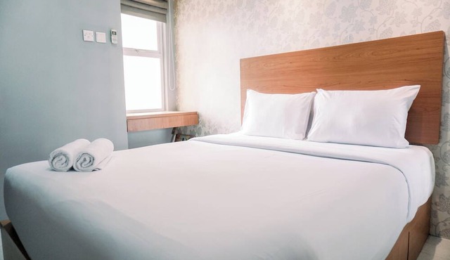 Simply And Comfort Stay 2Br At Belmont Residence Puri Apartment
