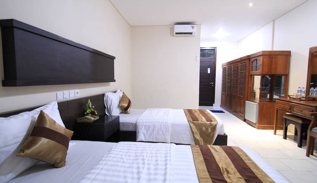 Bakung Beach Resort