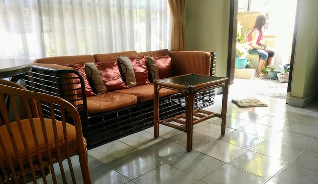 Widi House Nusa Dua -- sleeps six, near bay and beaches