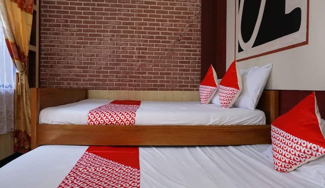 OYO 2860 The Castury Homestay Syariah