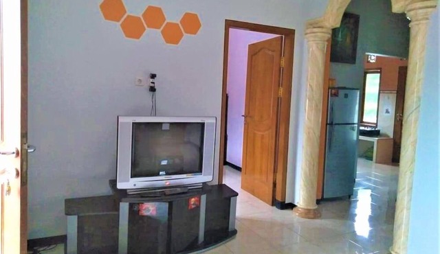 Villa Trijaya