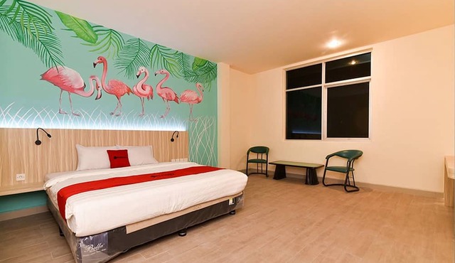 RedDoorz Plus @ Ketapang Satu Beach Kupang in Kupang