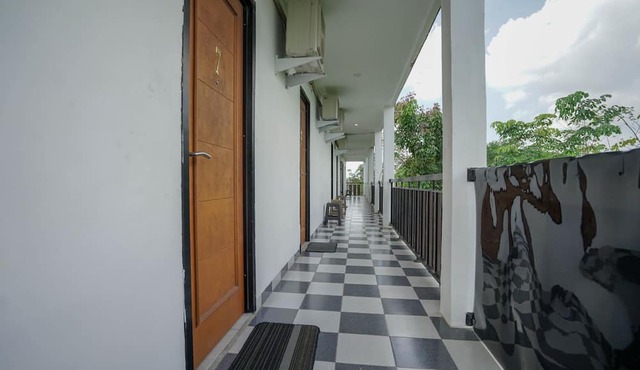 Hotel O Green Palm Kostel Syariah in Lubuklinggau